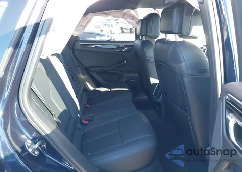 2022 Porsche Macan из США, поврежденный, VIN WP1AA2A51NLB06422